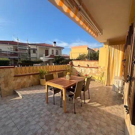 בית נופש Albachiara Sul Mare, Con Ampia Veranda *